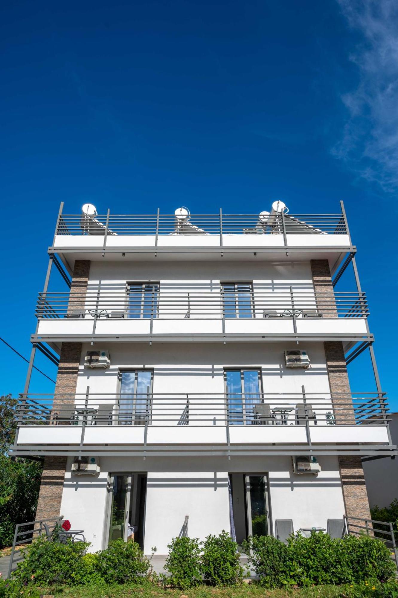 Finikas Suites & Apartments 10Min From Athens Airport 아르테미다 외부 사진