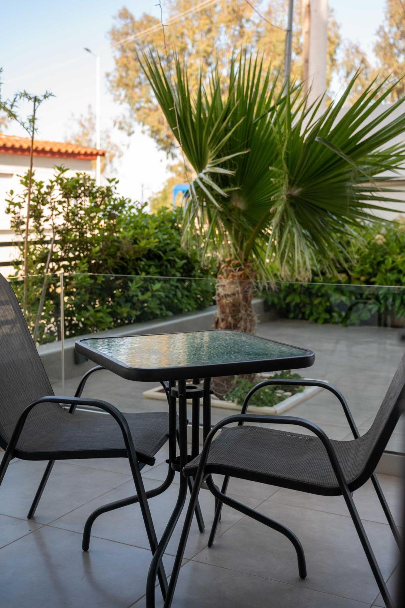 Finikas Suites & Apartments 10Min From Athens Airport 아르테미다 외부 사진
