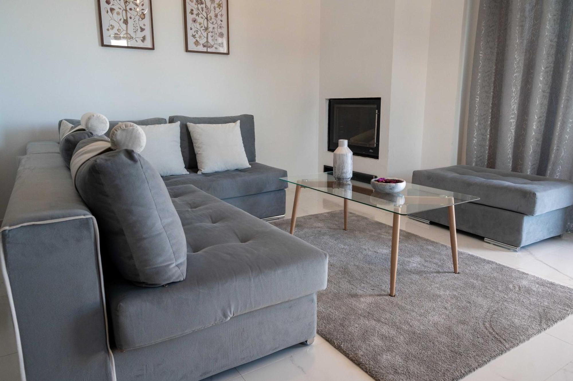 Finikas Suites & Apartments 10Min From Athens Airport 아르테미다 외부 사진
